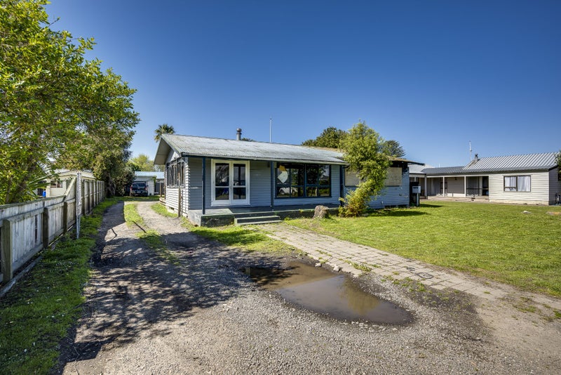 36 Grey Street, Bay View, Napier - Carousel 2