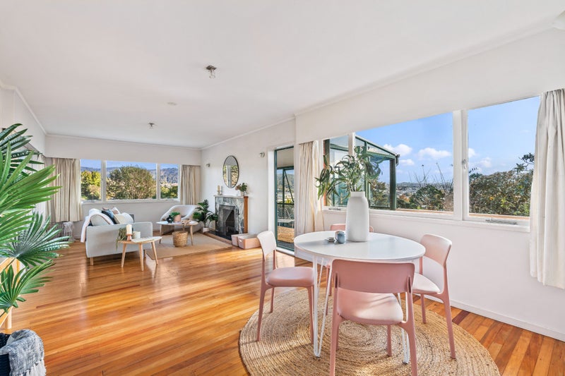 9 Raewyn Street, Morningside, Whangarei - Carousel 1