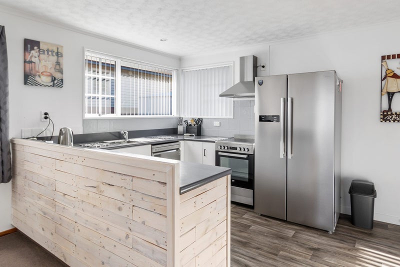 20 Allnatt Street, Temuka - Carousel 2