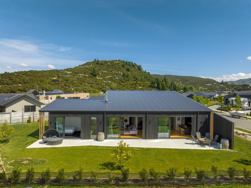 12 Tahi Street, Albert Town, Wanaka - Carousel 1