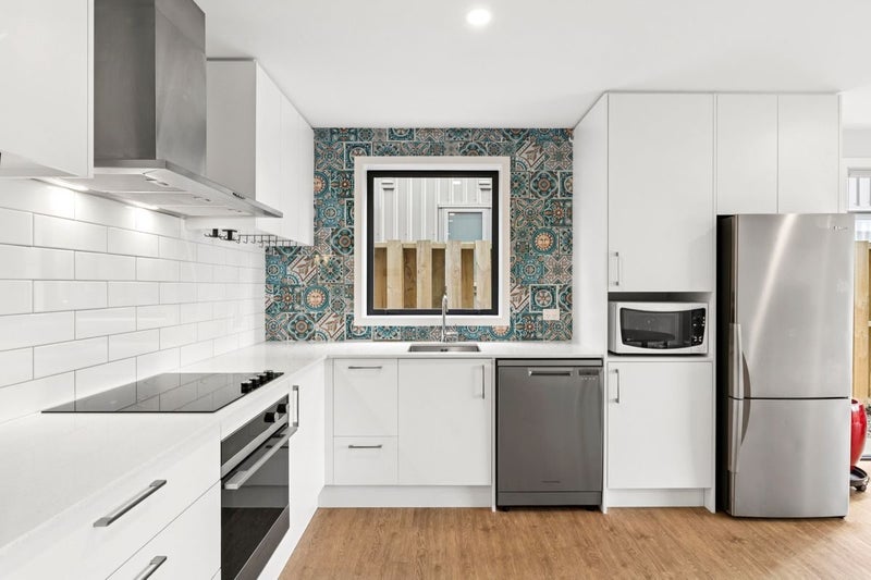 18 Glenavon Green, Wanaka - Carousel 2