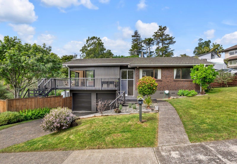 21 Lastel Place, Shelly Park, Auckland - Carousel 2