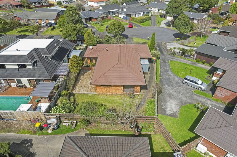 Property Valuation for 5 Mimosa Place, Half Moon Bay, Auckland Trade