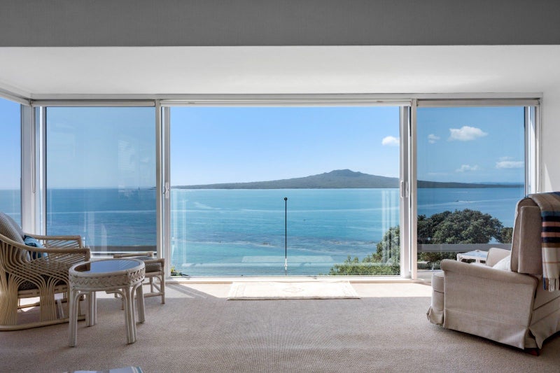 3/64 Seacliffe Avenue, Belmont, Auckland - Carousel 1