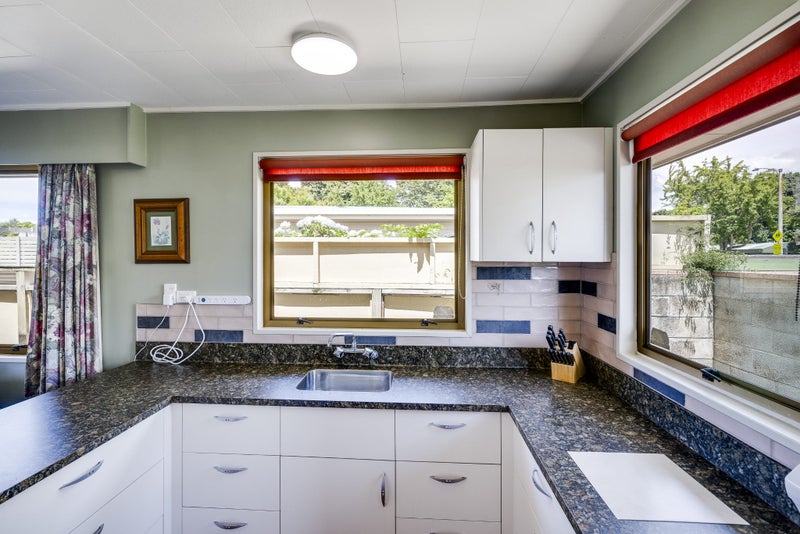 2/525 Fenwick Street, Mayfair, Hastings - Carousel 1