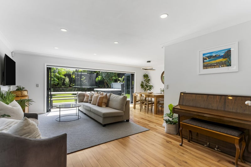 54A Amaru Road, One Tree Hill, Auckland - Carousel 2