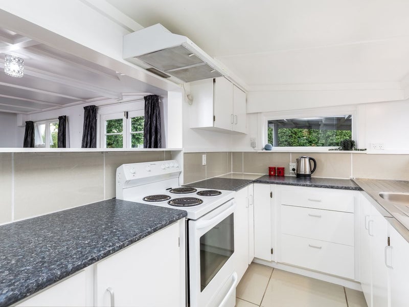 34 Augustine Street, Waimate, Waimate - Carousel 2