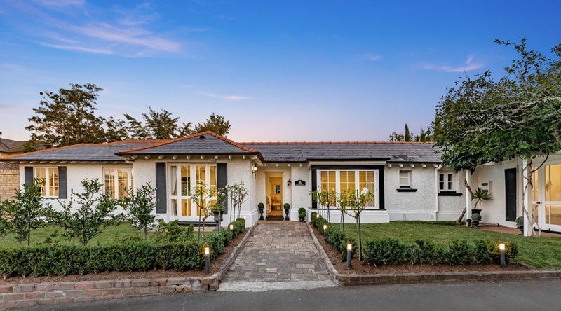 4 Loreto Heights, Remuera, Auckland - Carousel 1