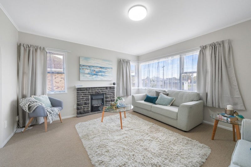 27 Tyrone Street, Otara, Auckland - Carousel 2