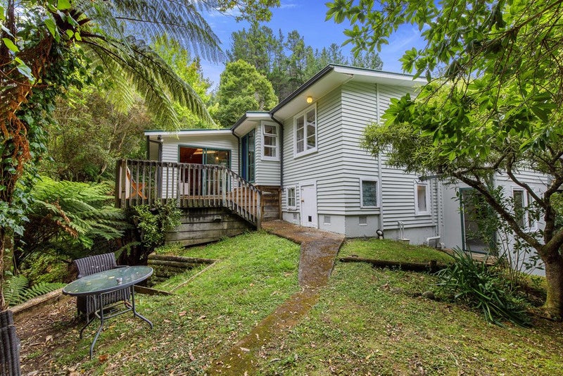 35 Wyndham Road, Pinehaven, Upper Hutt - Carousel 2