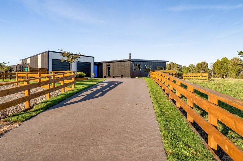 1202 Frankley Road, Hurworth, New Plymouth, Taranaki - Carousel 2