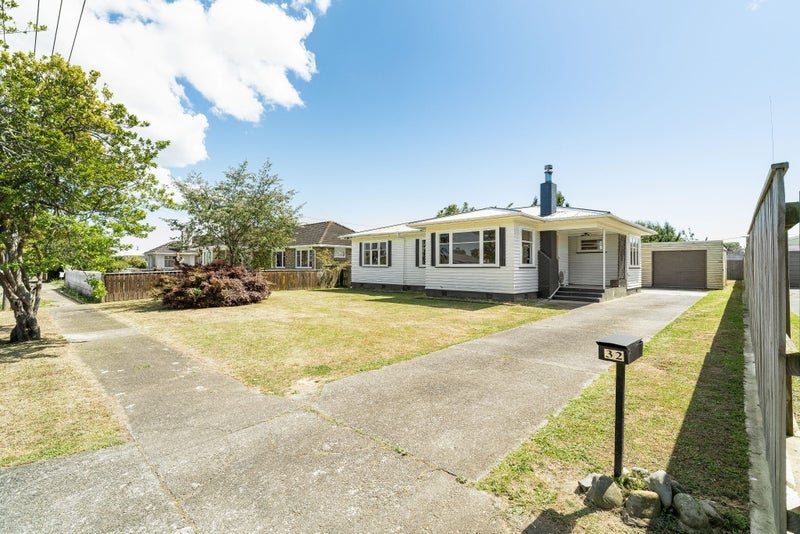 32 Elizabeth Street, Levin, Levin - Carousel 1