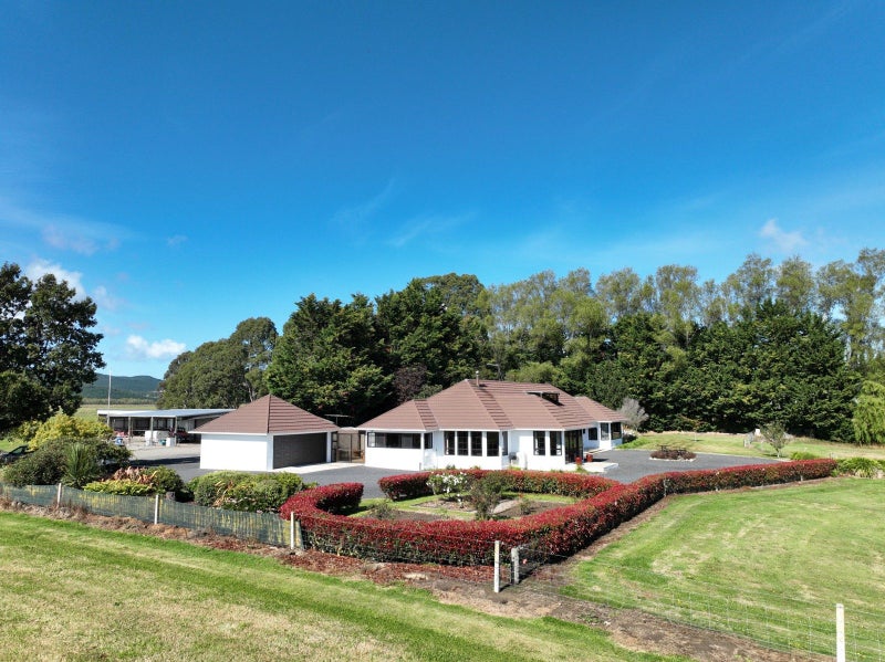 651 Centre Road, Momona - Carousel 1