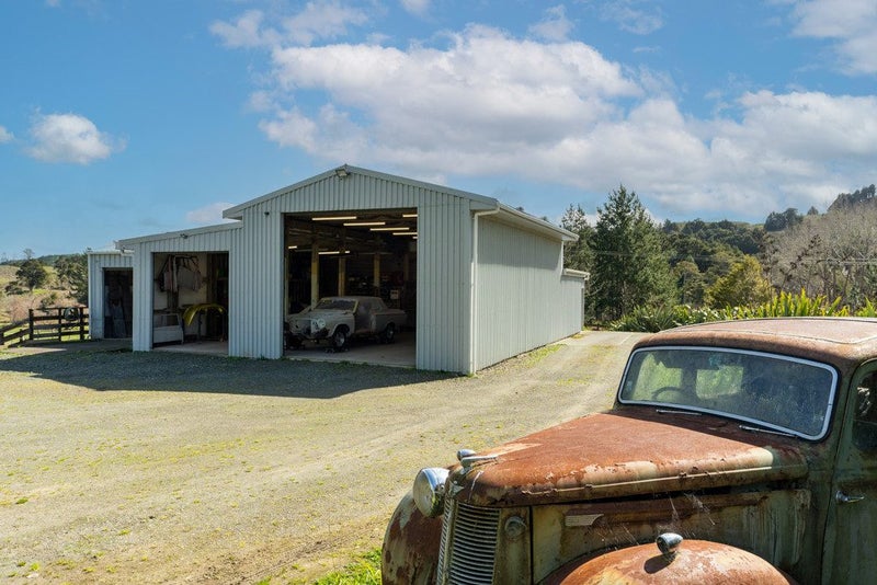 2013 State Highway 14, Whangarei - Carousel 26
