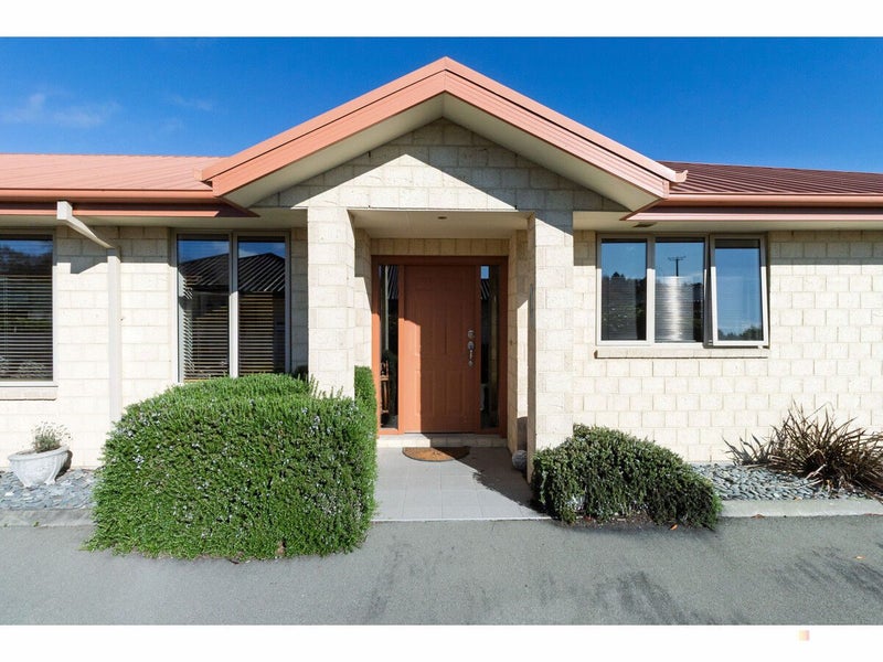 9 Tancred Street, Geraldine, Geraldine - Carousel 2