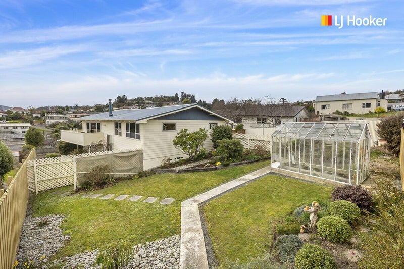 105 Barr Street, Kenmure, Dunedin - Carousel 1