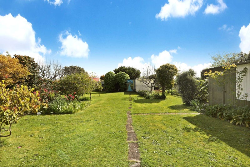 5 Gloag Street, Waverley, Waverley - Carousel 2