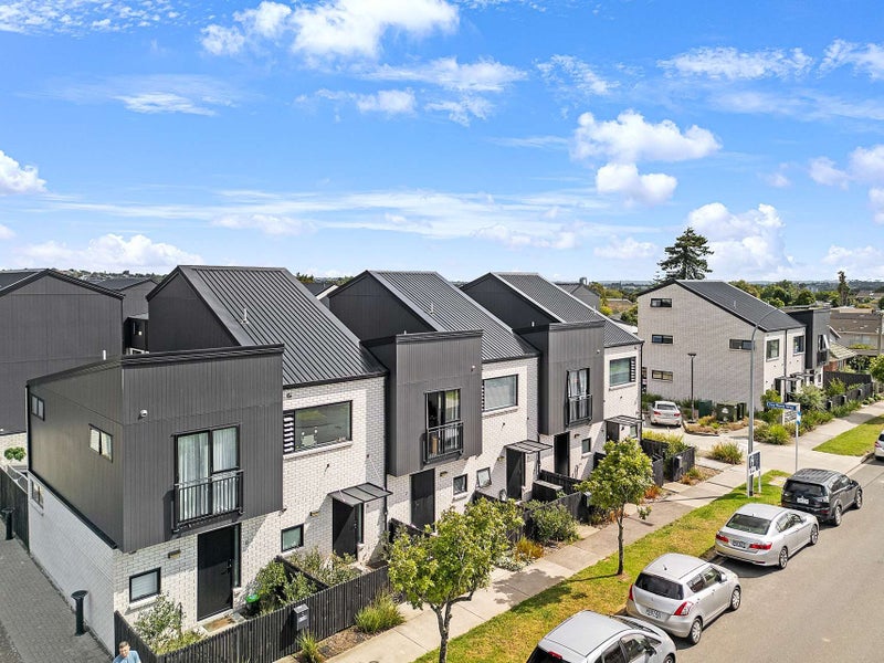 5/119 Bruce McLaren Road, Henderson, Auckland - Carousel 17