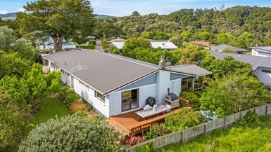 8 Rivendell Place, Warkworth, Warkworth - Carousel 1