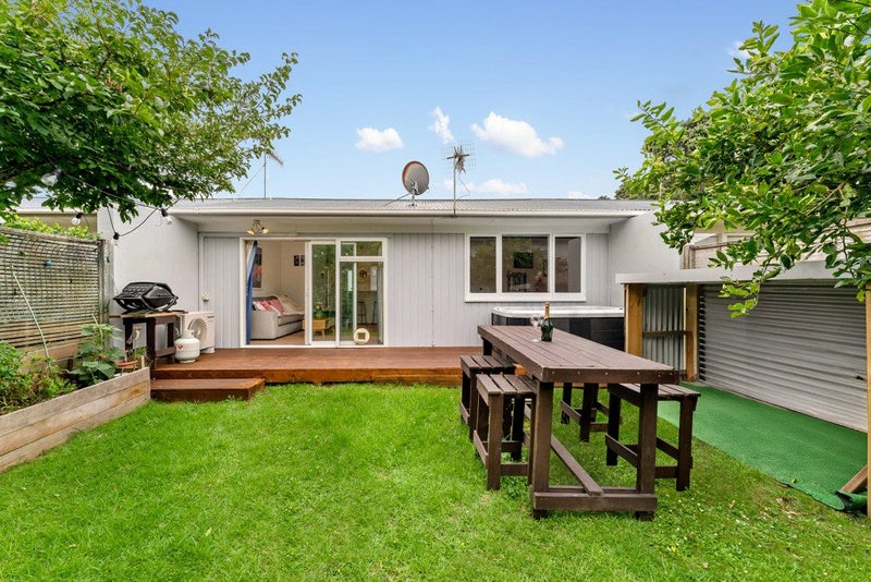 3/29 Ballarat Street, Mount Wellington, Auckland - Carousel 1