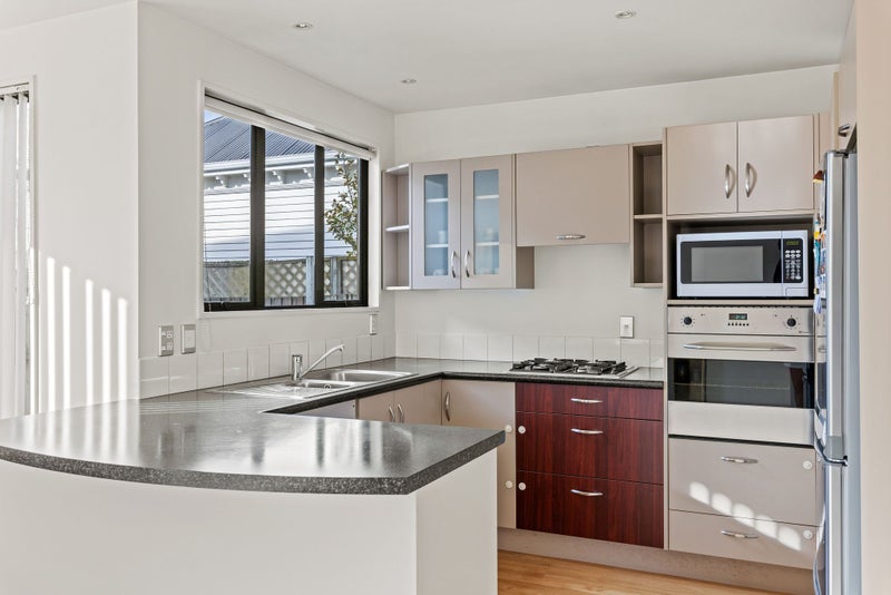 1A Trist Place, Edgeware, Christchurch - Carousel 2