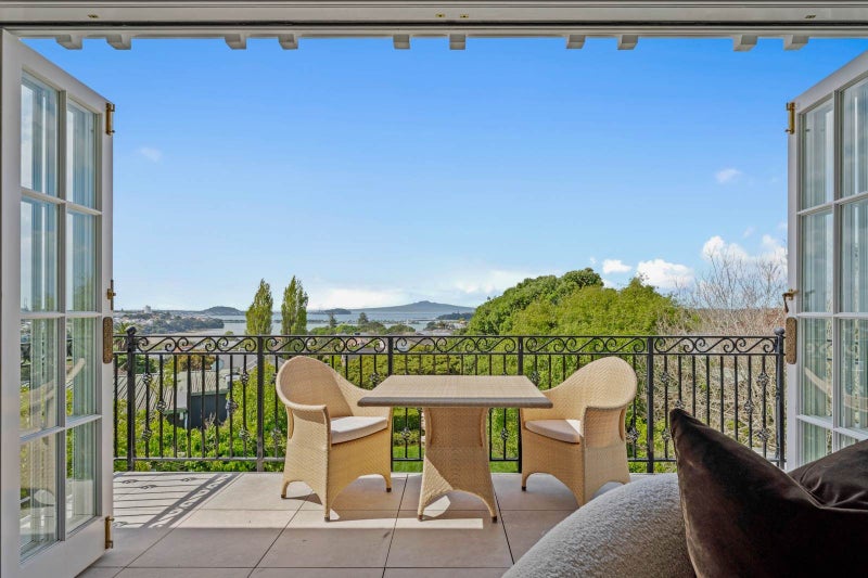 33 Arney Crescent, Remuera, Auckland City, Auckland - Carousel 1