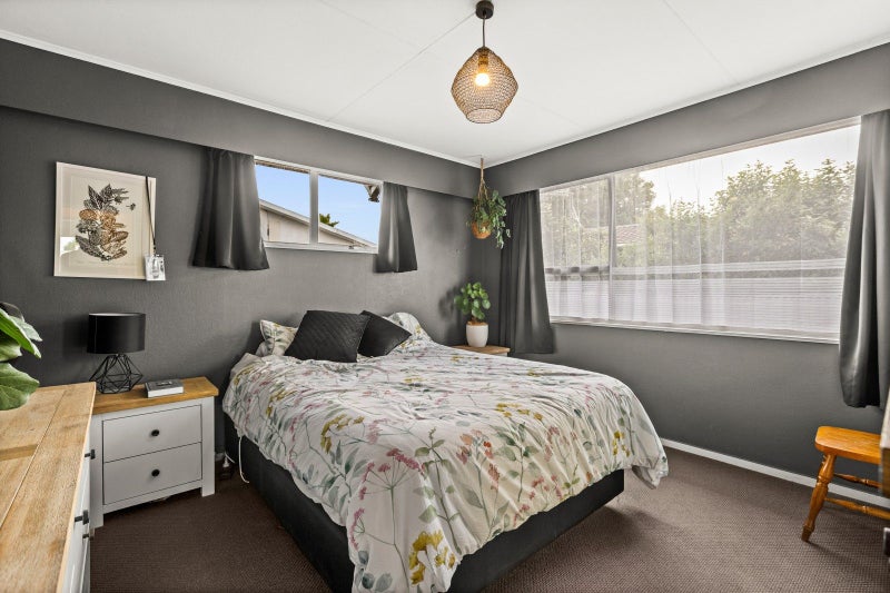 56 Wynyard Crescent, Tamatea, Napier - Carousel 2
