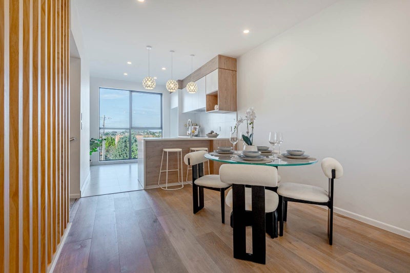 2/16 Williamson Avenue, Belmont, Auckland - Carousel 2