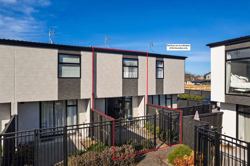 7/16 New Brighton Road, Shirley, Christchurch - Carousel 2