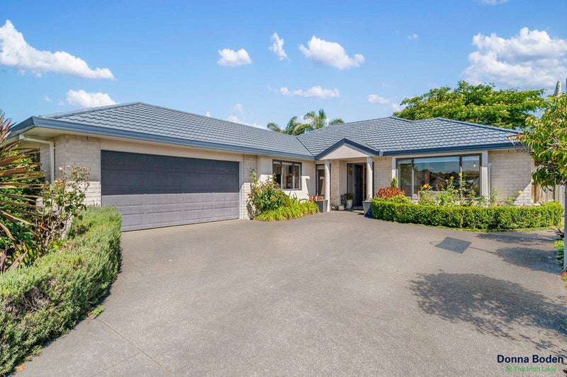 13 Sunset Drive, Pukekohe, Pukekohe - Carousel 1