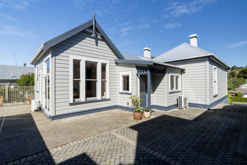 78 Preston Crescent, Belleknowes, Dunedin - Carousel 2