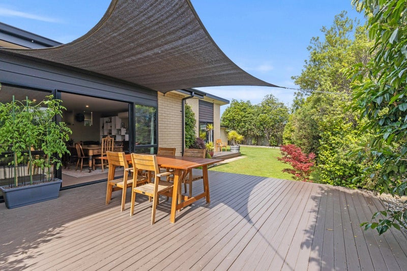 10 McAllister Place, Renwick, Renwick - Carousel 2