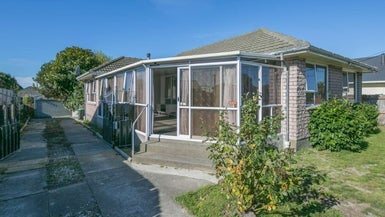 41 Rowan Avenue, Aranui, Christchurch - Carousel 1