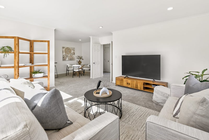 6 Nier Place, East Tamaki Heights, Auckland - Carousel 2