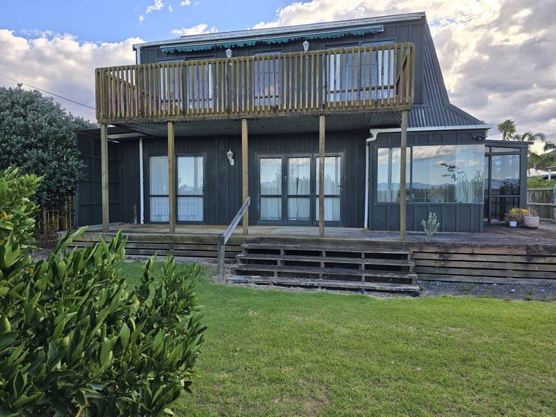 1251 East Coast Road, WHAKATIWAI, MIRANDA - Carousel 1