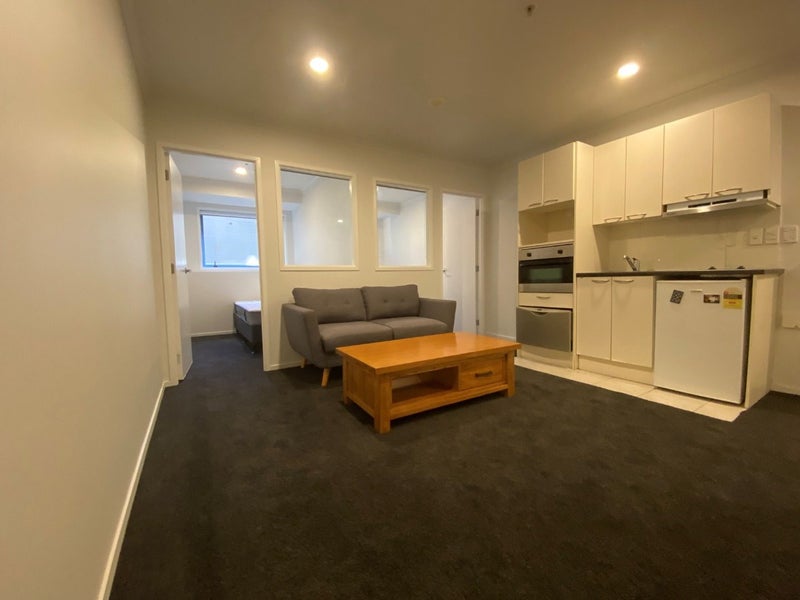 47 Wakefield Street, Auckland Central, Auckland - Carousel 1