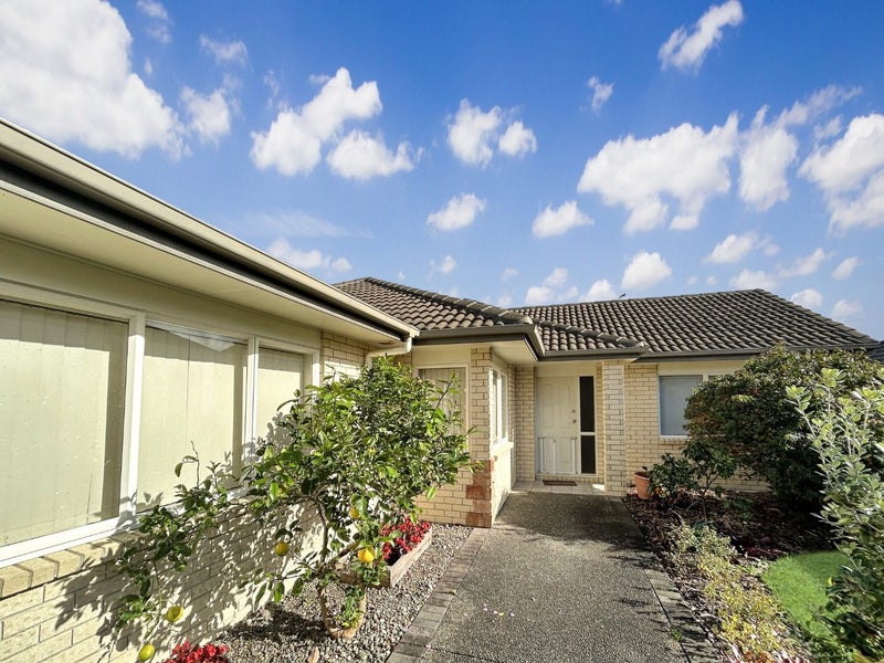 12 Carousel Crescent, East Tamaki Heights, Auckland - Carousel 2