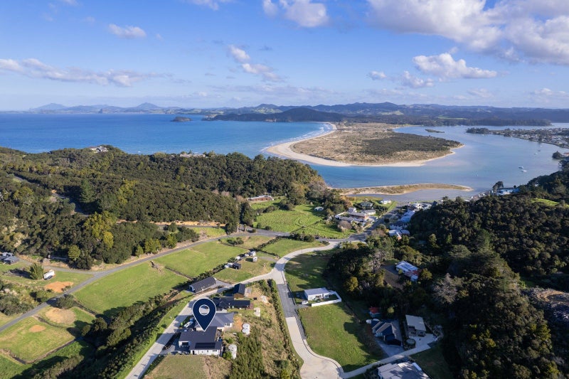 7 Rihi Paea Rise, Ngunguru, Whangārei - Carousel 2