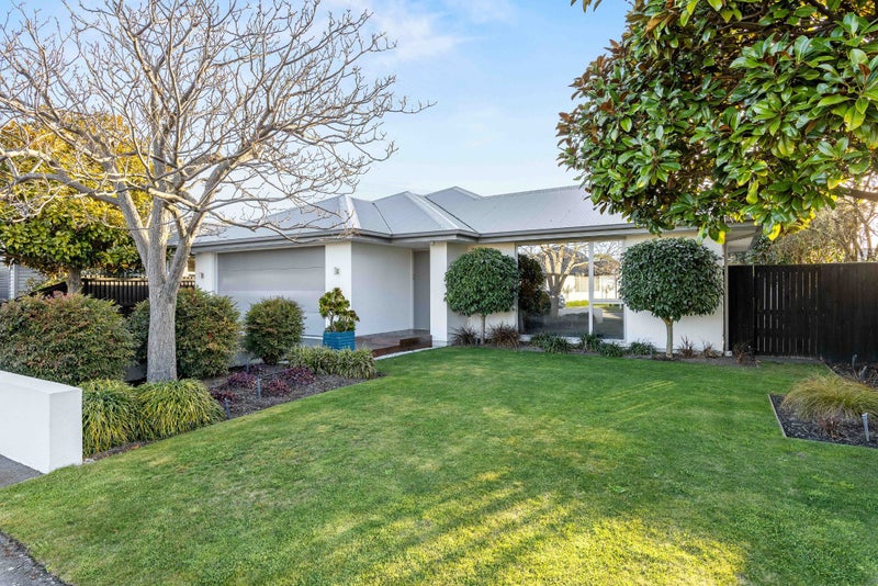 32 Rue de la Mare, Parklands, Christchurch - Carousel 2