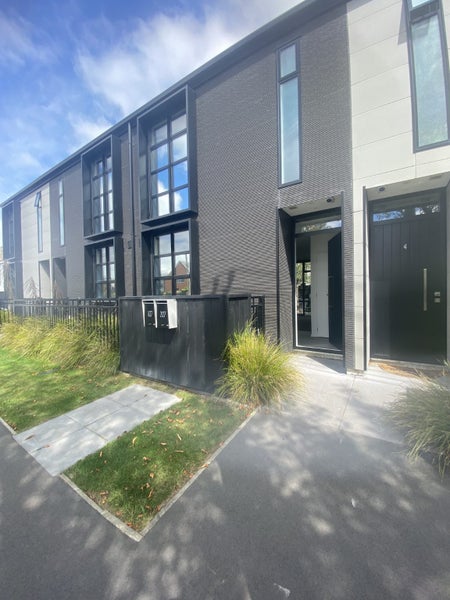 3/27 Gracefield Avenue, Christchurch Central, Christchurch - Carousel 14