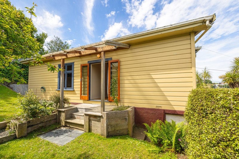 10 Bridge Street, Clyde Hill, Dunedin - Carousel 2