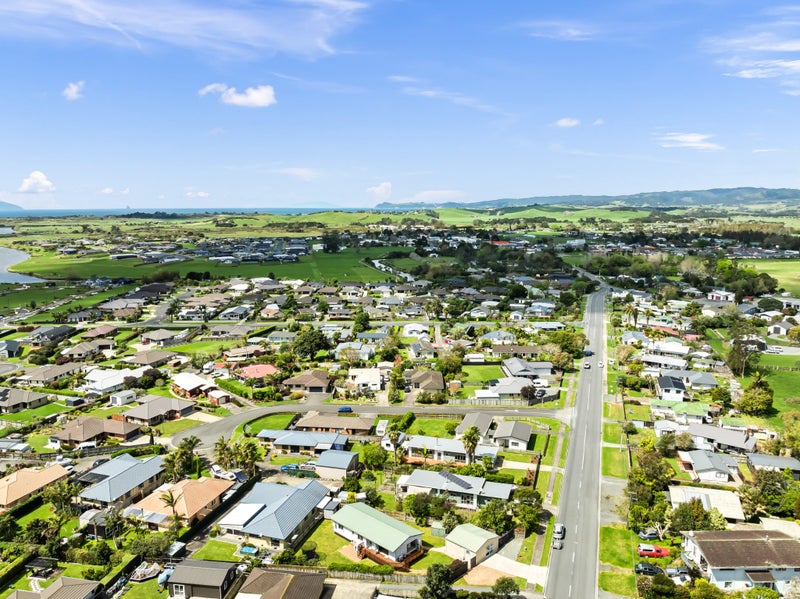 29 Shoemaker Road, Waipu, Waipu - Carousel 34