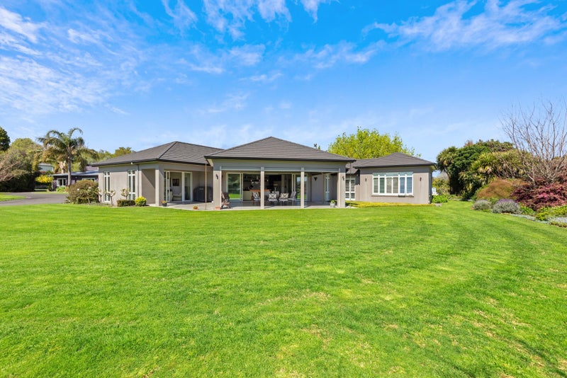 37B Moffat Road, Bethlehem, Tauranga - Carousel 1