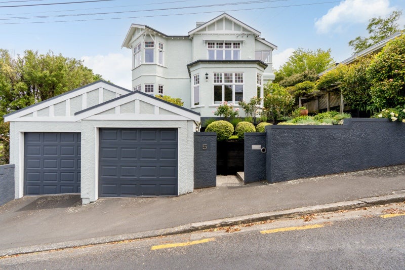 5 Merlin Street, Roslyn, Dunedin - Carousel 48