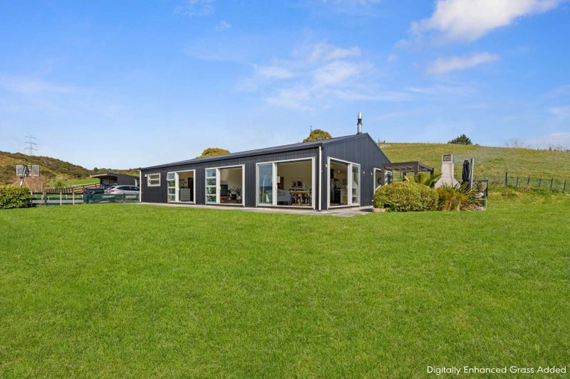 4 Bridle Way, Papakura - Carousel 17