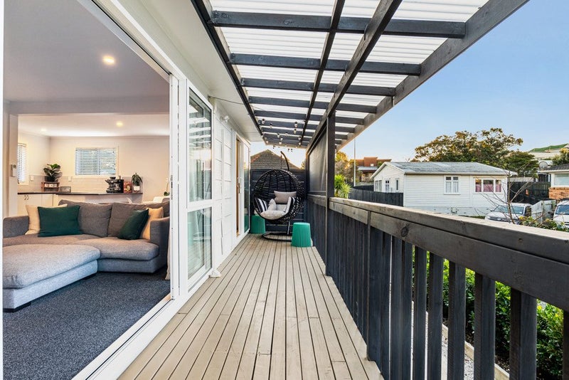921A Whangaparaoa Road, Manly, Whangaparaoa - Carousel 2