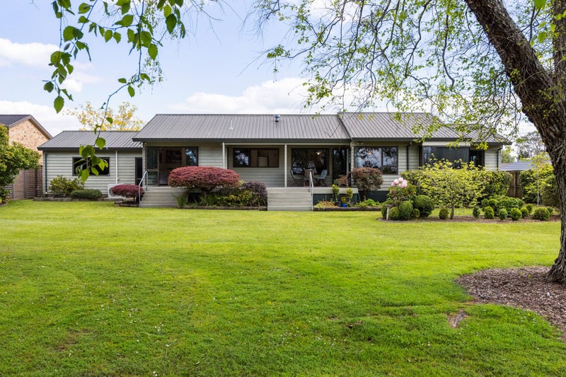 8A Rimmington Drive, Hamilton Lake, Hamilton - Carousel 2