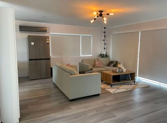 2/8 Freeland Avenue, Mount Roskill, Auckland - Carousel 1