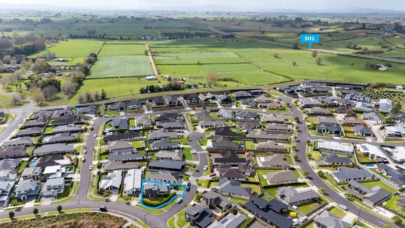 1 Loftus Place, Flagstaff, Hamilton - Carousel 25