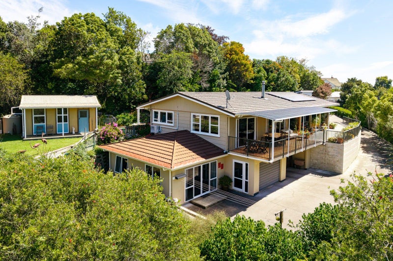 17A Kopanga Road, Havelock North, Havelock North - Carousel 2